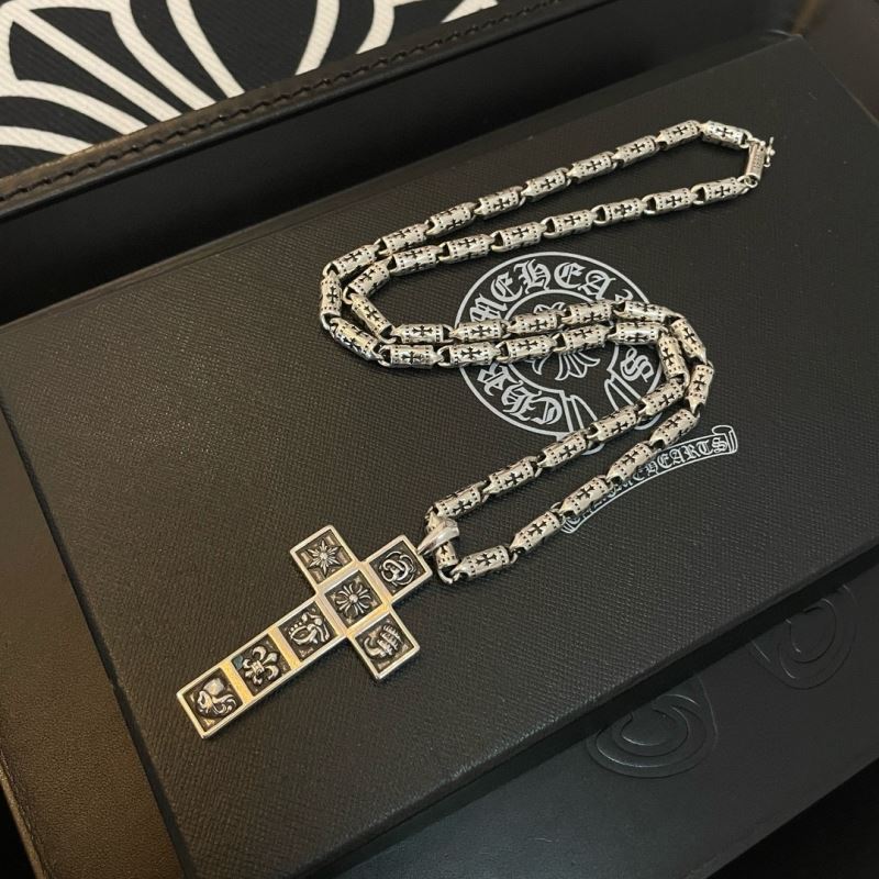 Ch*0me He**ts necklaces